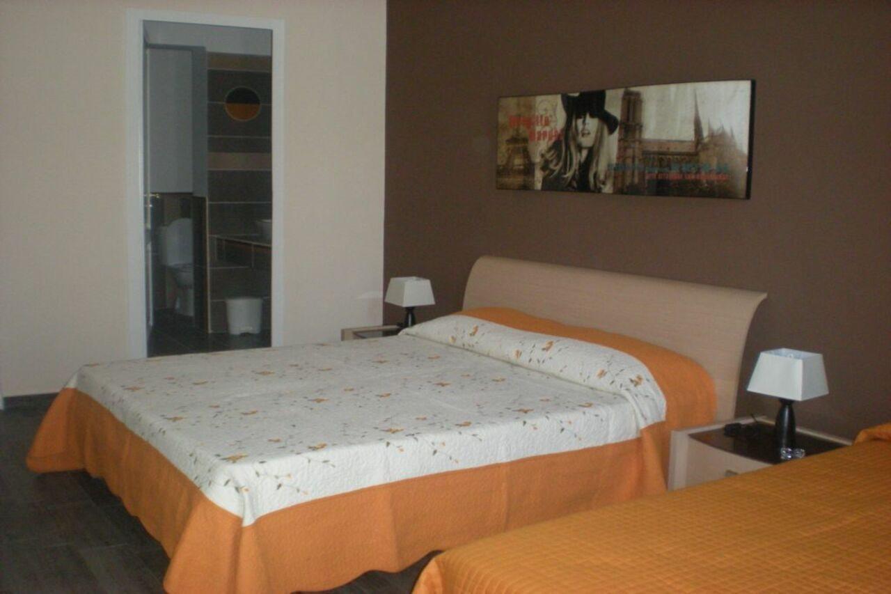 Bed and Breakfast Le 3 B CTA Exterior foto